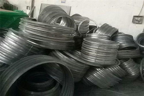 重慶九度風管加工廠 專注梁平縣共板法蘭風管與彎頭的高品質加工